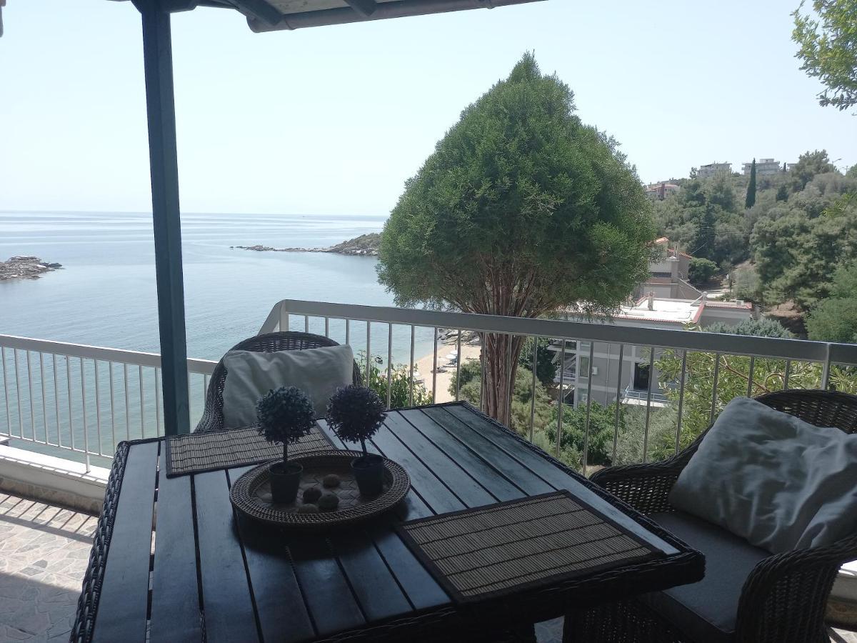 Appartement Balcony By The Sea PalaiónTsiflíkion
